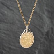 Pre-Owned 9ct Yellow Gold 1979 Elizabeth II Full Sovereign Coin Keeper Pendant & 18 Inch Prince Of Wales Chain 41142381