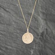 Pre-Owned 9ct Yellow Gold Round St Christopher Pendant & 18 Inch Curb Chain 41142400