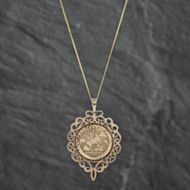Pre-Owned 9ct Yellow Gold St George Filigree Pendant & 18 Inch Curb Chain 41142423