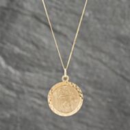 Pre-Owned 9ct Yellow Gold Round St Christopher Pendant & 18 Inch Curb Chain 41142439
