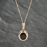 Pre-Owned 9ct Yellow Gold Sapphire Gemstone Pendant & 18 Inch Curb Chain 41142442