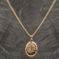 Pre-Owned 9ct Yellow Gold Oval Hand Engraved Locket Pendant & 20 Inch Curb Chain 41142567