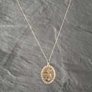 Pre-Owned 9ct Yellow Gold Oval Hand-Engraved Spiral Rope Edged Locket Pendant & 18 Inch Curb Chain 41142593