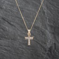 Pre-Owned 9ct Yellow Gold 0.13ct Diamond Set Cross Pendant & 18 Inch Curb Chain 41142617