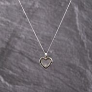 Pre-Owned 9ct White Gold Floating Diamond Heart Pendant & 18 Inch Curb Chain 41142644