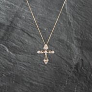 Pre-Owned 9ct Yellow Gold 1.00ct Brilliant Cut Diamond Openwork Cross Pendant & 18 Inch Curb Chain 41142660