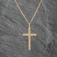 Pre-Owned 9ct Yellow Gold Engraved Cross Pendant & 18 Inch Curb Chain 41142706