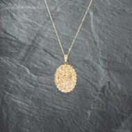 Pre-Owned 9ct Yellow Gold Oval Hand Engraved Locket Pendant & 18 Inch Curb Chain 41142733