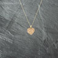 Pre-Owned 9ct Yellow Gold Heart Engraved Locket Pendant & 18 Inch Curb Chain 41142749