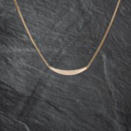 Pre-Owned 9ct Yellow Gold Crescent Shaped Idenity Tag Pendant & 15 Inch Curb Chain 41142800