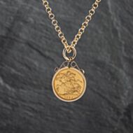 Pre-Owned Yellow Gold 1897 Queen Victoria Full Sovereign Pendant & 32 Inch Belcher Chain 41142816
