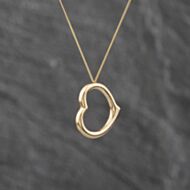 Pre-Owned Yellow Gold Open Heart Pendant & 18 Inch Curb Chain 41142854
