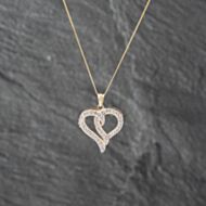 Pre-Owned 9ct Yellow Gold 0.25ct Diamond Heart Pendant & 18 Inch Curb Chain 41142869