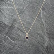 Pre-Owned Yellow Gold Sapphire Oval Rubover Set Pendant & 18 Inch Curb Chain 41142941