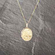 Pre-Owned 9ct Yellow Gold Oval Engraved Locket Pendant & 16-20 Inch Box Chain 41142999