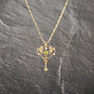 Pre-Owned Vintage Yellow Gold Seed Pearl & Peridot Pendant & 19 Inch Paper Link Chain 41143012