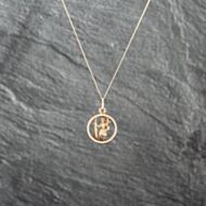 Pre-Owned 9ct Yellow Gold Openwork St Christopher Pendant & 18 Inch Curb Chain 41143020