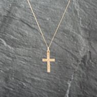 Pre-Owned 9ct Yellow Gold Engraved Cross Pendant & 18 Inch Curb Chain 41143051