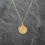 Pre-Owned 9ct Yellow Gold Round St Christopher Pendant & 18 Inch Curb Chain 41143068