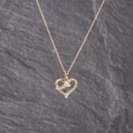 Pre-Owned 9ct Yellow Gold Diamond Openwork Ribbon Heart Pendant & 18 Inch Prince Of Wales Chain 41143159