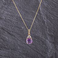 Pre-Owned 9ct Yellow Gold White Topaz & Amethyst Pendant & 18 Inch Curb Chain 41143196