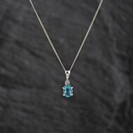 Pre-Owned 9ct White Gold Blue Topaz & Diamond Pendant & 16 Inch Curb Chain 41143247