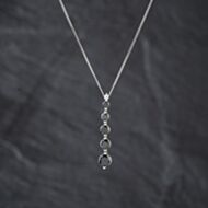 Pre-Owned 9ct White Gold Black & White Cubic Zirconia Pendant & 18 Inch Curb Chain 41143307