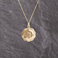 Pre-Owned 9ct Yellow Gold St Christopher Pendant & 18 Inch Curb Chain 41143312