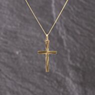 Pre-Owned Yellow Gold Diamond Cut Cross Pendant & 18 Inch Curb Chain 41143320