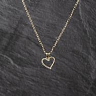 Pre-Owned 9ct Yellow Gold Cubic Zirconia Open Heart Pendant & 18 Inch Belcher Chain 41143339