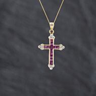 Pre-Owned 9ct Yellow Gold Ruby & Diamond Cross Pendant & 18 Inch Curb Chain 41143425