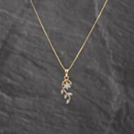 Pre-Owned 18ct Yellow Gold 0.10ct Brilliant Cut Diamond Leaf Cluster Pendant & 17 Inch Box Chain 41143450