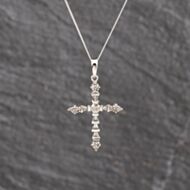 Pre-Owned White Gold 0.10ct Diamond Set Cross Pendant & 18 Inch Curb Chain 41143618