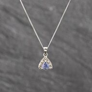 Pre-Owned 9ct White Gold Tanzanite & Diamond Halo Cluster Pendant & 18 Inch Curb Chain 41143640