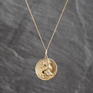Pre-Owned 9ct Yellow Gold Round St Christopher Pendant & 18 Inch Curb Chain 41143648