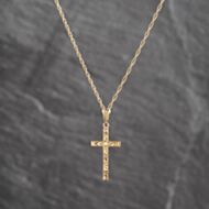 Pre-Owned 9ct Yellow Gold Engraved Cross Pendant & 21 Inch Prince Of Wales Chain 41143651