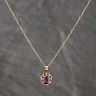 Pre-Owned 9ct Yellow Gold Amethyst Oval Pendant & 15 Inch Trace Chain 41143712