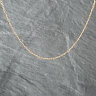 Pre-Owned 9ct Yellow Gold 23 Inch Figaro Chain 41161624