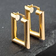 Pre-Owned 9ct Yellow Gold 17mm Oblong Hoop Earrings 41171550