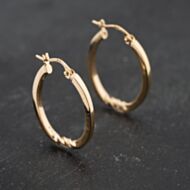Pre-Owned 9ct Yellow Gold 25mm Oval Rope Pattern Creole Earrings 41172461