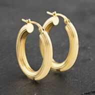 Pre-Owned 9ct Yellow Gold 26.5mm Oval Lined Pattern Hoop Earrings 41173115