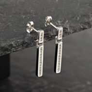 Pre-Owned 9ct White Gold 22.8mm 0.28ct Diamond Bar Dropper Earrings 41173138