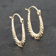 Pre-Owned Yellow Gold 23mm Oval Patterned Creole Earrings 41173196