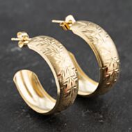 Pre-Owned 9ct Yellow Gold Diamond Cut Leaf Pattern Hoop Earrings 41173404