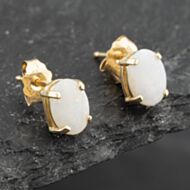 Pre-Owned Yellow Gold 6.6mm Opal Oval Stud Earrings 41173447