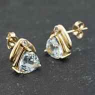 Pre-Owned 9ct Yellow Gold Aquamarine & White Sapphire Triangle Stud Earrings 41173612