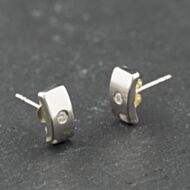 Pre-Owned White Gold Diamond Oblong Rubover Stud Earrings 41174184