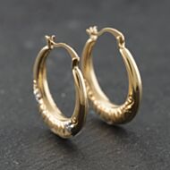 Pre-Owned Yellow Gold Mum Patterned Creole Earrings 41174216