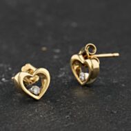 Pre-Owned 9ct Yellow Gold 6mm Diamond Heart Stud Earrings 41174558