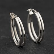 Pre-Owned White Gold Oval Two Row Hoop Earrings 41174656